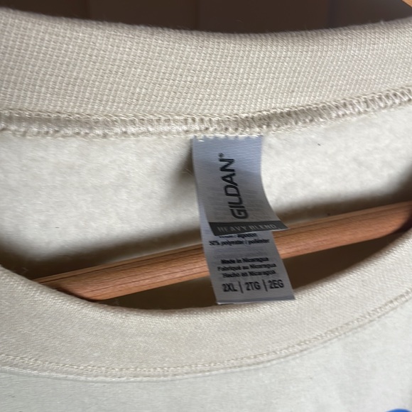 GILDAN crewneck size 2XL - Picture 3 of 4